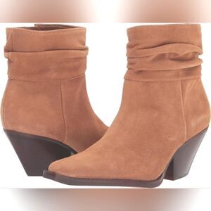 (IA250) Vince Camuto Women's Nerlinji Ankle Boot Sz 5.5